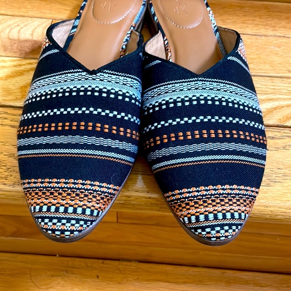 Black Embroidered Mules Flats Summer Sandals Size 8.5 - Picture 2 of 5